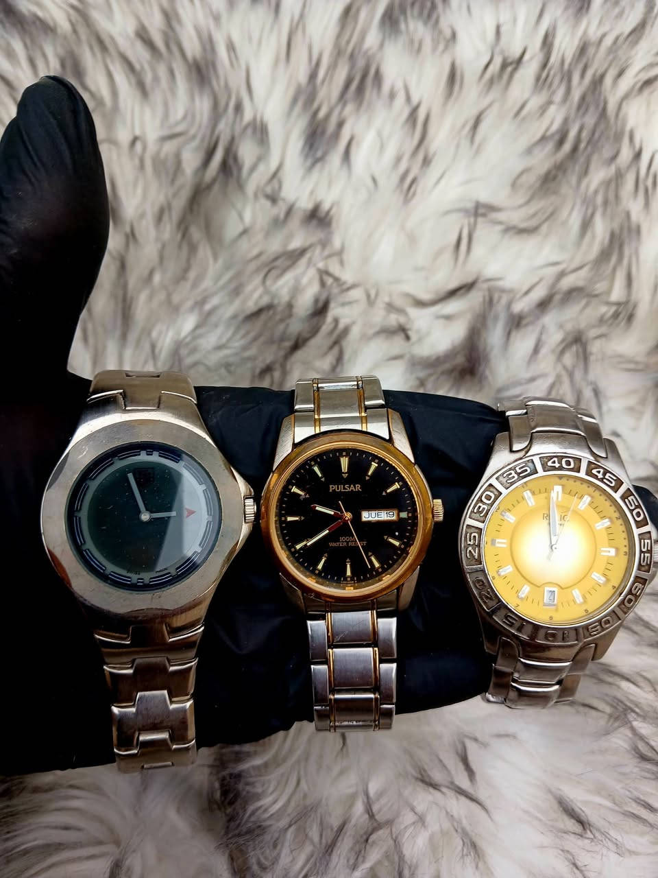 السلام عليكم ساعات باله اصلي شرط نظافه كلمن وسعره موجود توصيل كافه محافظات المراسله والاستفسار عل خاص بأسعار مناسبة


**إذا كنت صاحب هذا الإعلان وتريد حذفه لأي سبب، رجاءا أرسل رسالة إلى الدعم الفني**