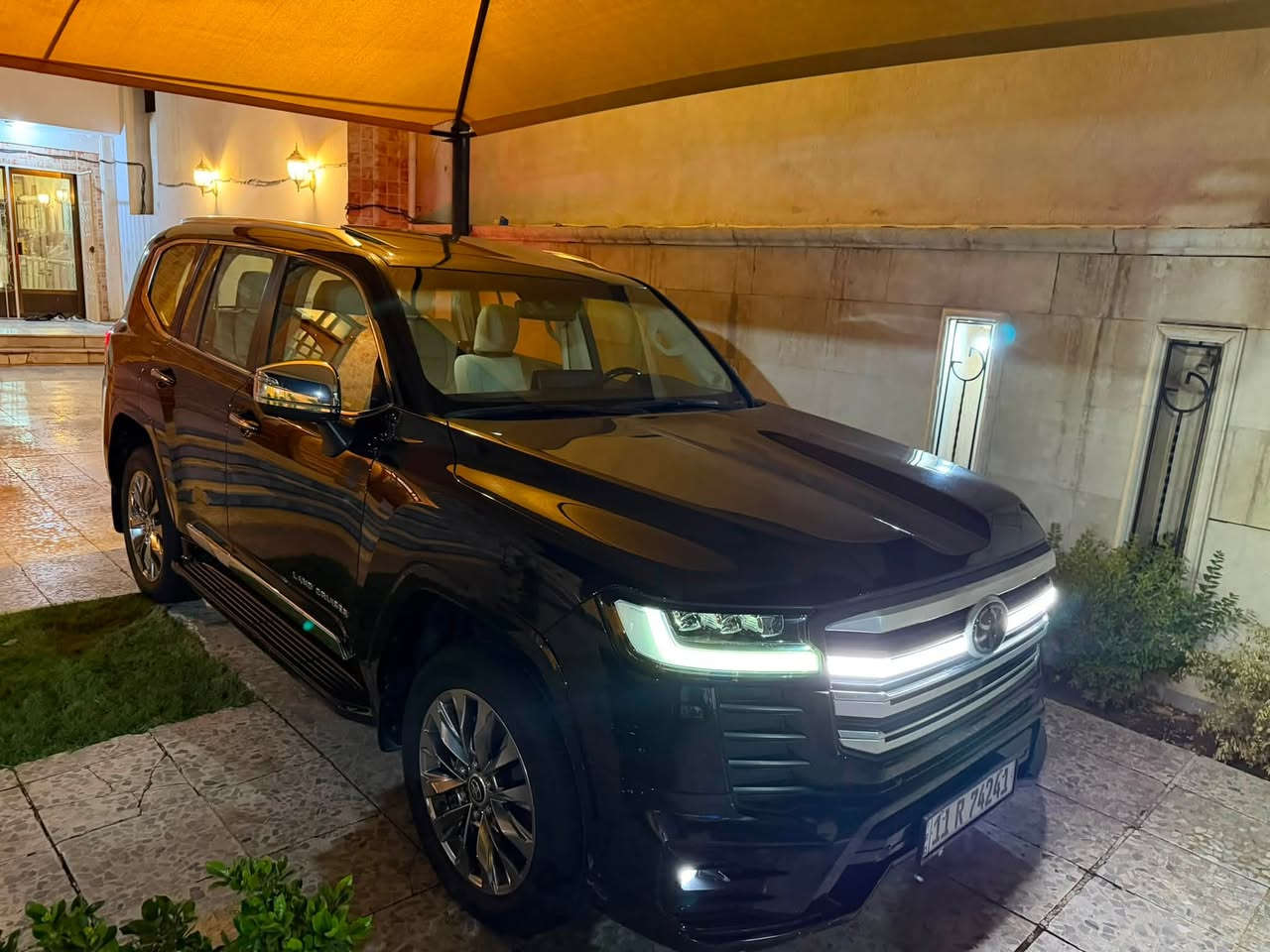سلام عليكم 
لاندكروز   Vx لمتد ابريم2024 
ماشيه 40 الف حقيقي 
مكفوله كفاله عامه 
مغلفه ppf 
تحويل مباشر باسمي 
للاستفسار ***********
بغداد المنصور
