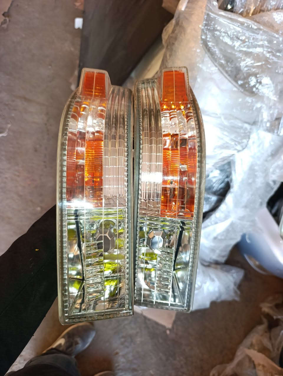 قطع غيار السيارات اليابانيه العنوان سوق الشيوخ طريق العكيكه مجمع الاصدقاء.   
***********.    التواصل خاص او واتساب مراسله
