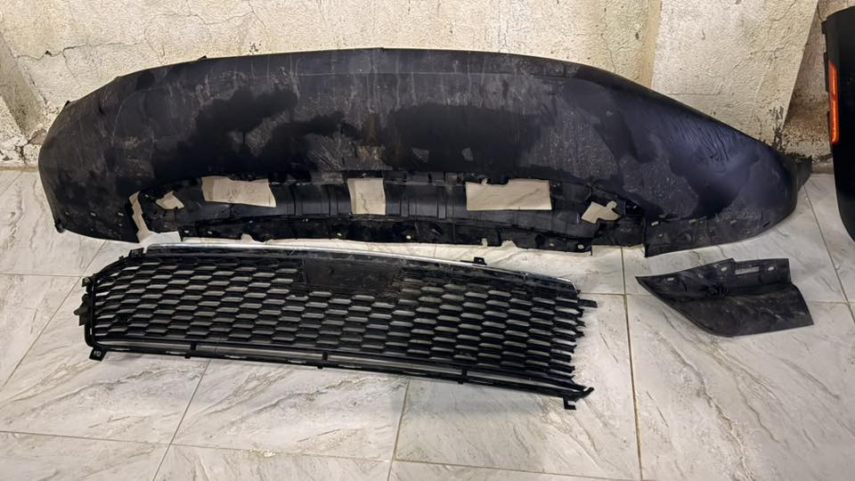 متوفر غراض جيب 24 5 راكب     ***********
