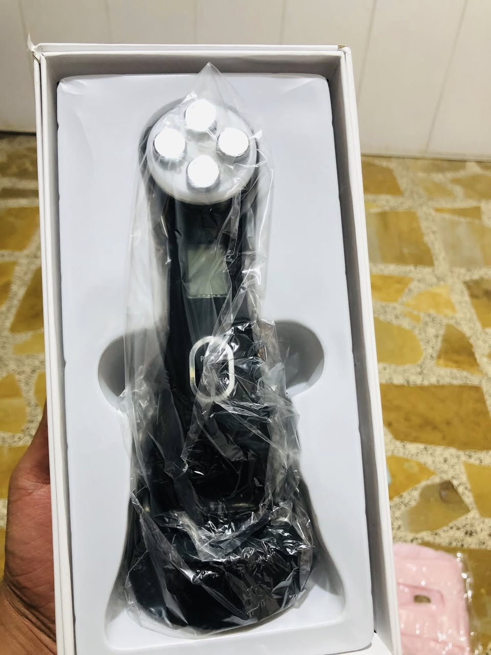 للبيع مال مستعجل اجهزة عناية غير مستخدم فقط فحصتهن واريد ابيعهن شراي ينزل سعره واكيد كلكم تعرفون اسعار لا تكسرون بيهن


**إذا كنت صاحب هذا الإعلان وتريد حذفه لأي سبب، رجاءا أرسل رسالة إلى الدعم الفني**