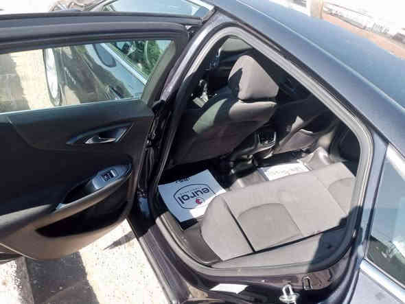 السلام عليكم
ماليبو 2023  LT وارد امريكي بجم كبس السيارة بدون يرباك
السياره حره بدون رقم تسجيل جميع المحافظات عدا الإقليم السياره داخله بسمي مو بسم مستورد 
بصمة ابواب وجنطه 
تشغيل عن بعد 
رادار امامي 
تحديد مسار 
قياده ذاتيه 
كروز مثبت سرعه 
مكينه 1500 تيربو
سايد بريك بصمه 
مانع انزلاق 
لدات امامي نهاري 
تبريد قطعتين 
شاشه كبيره تدعم ابل كار بلي واندرويد اوتو 
خرائط 
كامره خلفيه 
شاشه ضبط واعطال بالدشبول 
منافذ USP /12V/ Tip C
حساس اطارات 
٤ دسك 
اطفاء ذاتي عند التوقف 
تحكم جهتين بالستيرن 
وبعد بيه هواي مواصفات السياره  
سياره جاهزه ومرتبه ونصبته كلش حلوه
السيارة بيها تبديل قطعتين
مكان السياره بغداد الشعب 
السعر 135وبيها مجال 
التواصل على الراقم وتساب
***********
