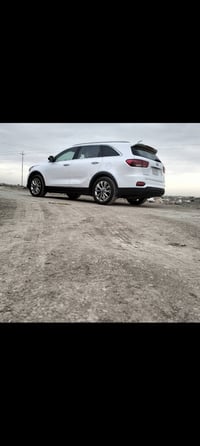 للبيع سورنتو امريكي 2019 07859161094