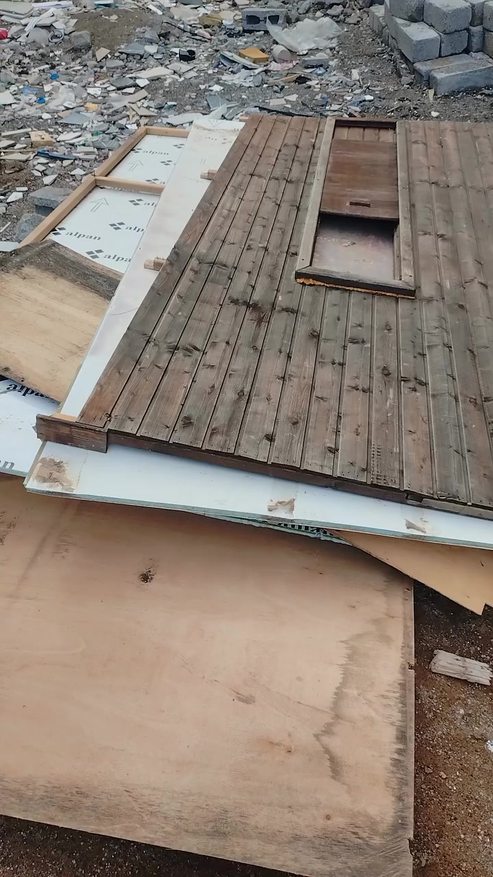 كابينة للبيع تصلح للمزارع و الحدائق او كابينة بيع على الطرقات جميلة و سعر مناسب ان شاء الله


**إذا كنت صاحب هذا الإعلان وتريد حذفه لأي سبب، رجاءا أرسل رسالة إلى الدعم الفني**