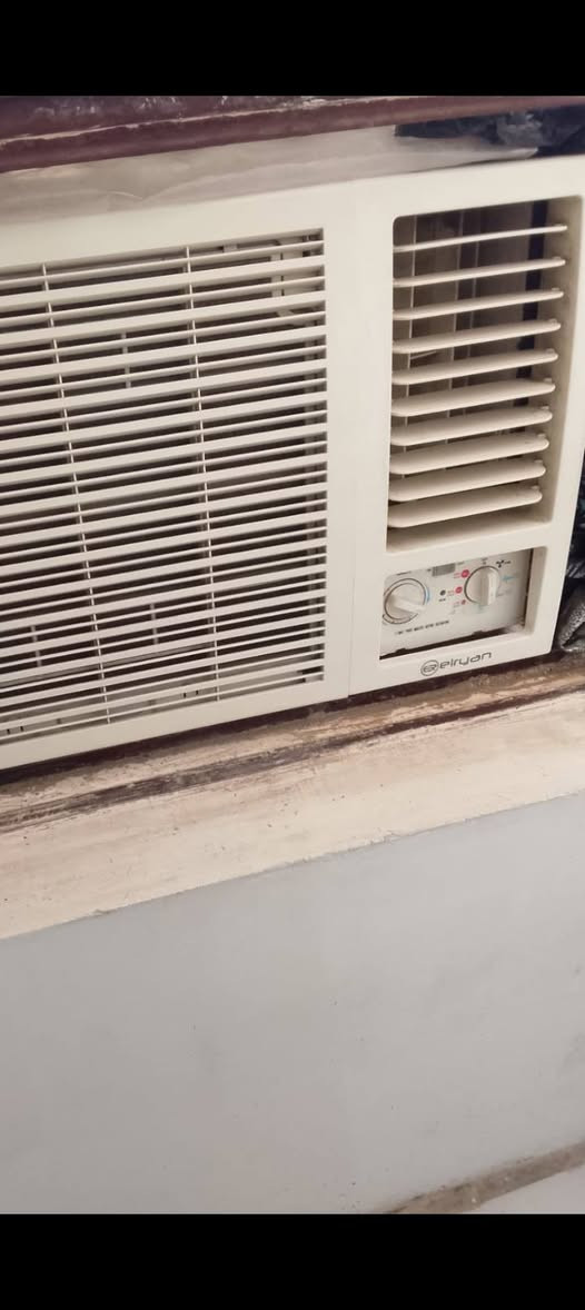 مكيف جديد شغال حار تبريد مكانه بلديات السعر 250 والشرايبي مجال ***********
