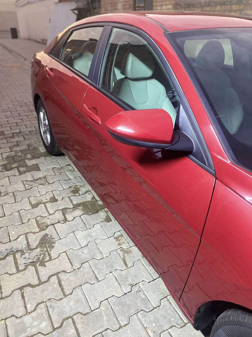 السلام عليكم النترة للبيع مديل 2023وارد امريكي بدون حادث وبيه سونار بل عراق سيارة بعده لوك اخت الزيرو مكفولة من كلشي السيارة رقم بغداد الدولي بسمي تحويل ثاني يوم للستفسار اكثر اتصل على رقم التالي ***********مابي واتساب 
المواصفات 
1.شاشة كبيرة ابل كار بلي
2.رادا امامي خلفي جانبي
3.تحكم جهتين
4.مثبت سرعة
5.تحديد مسار
مكان السيارة بغداد الدورة
