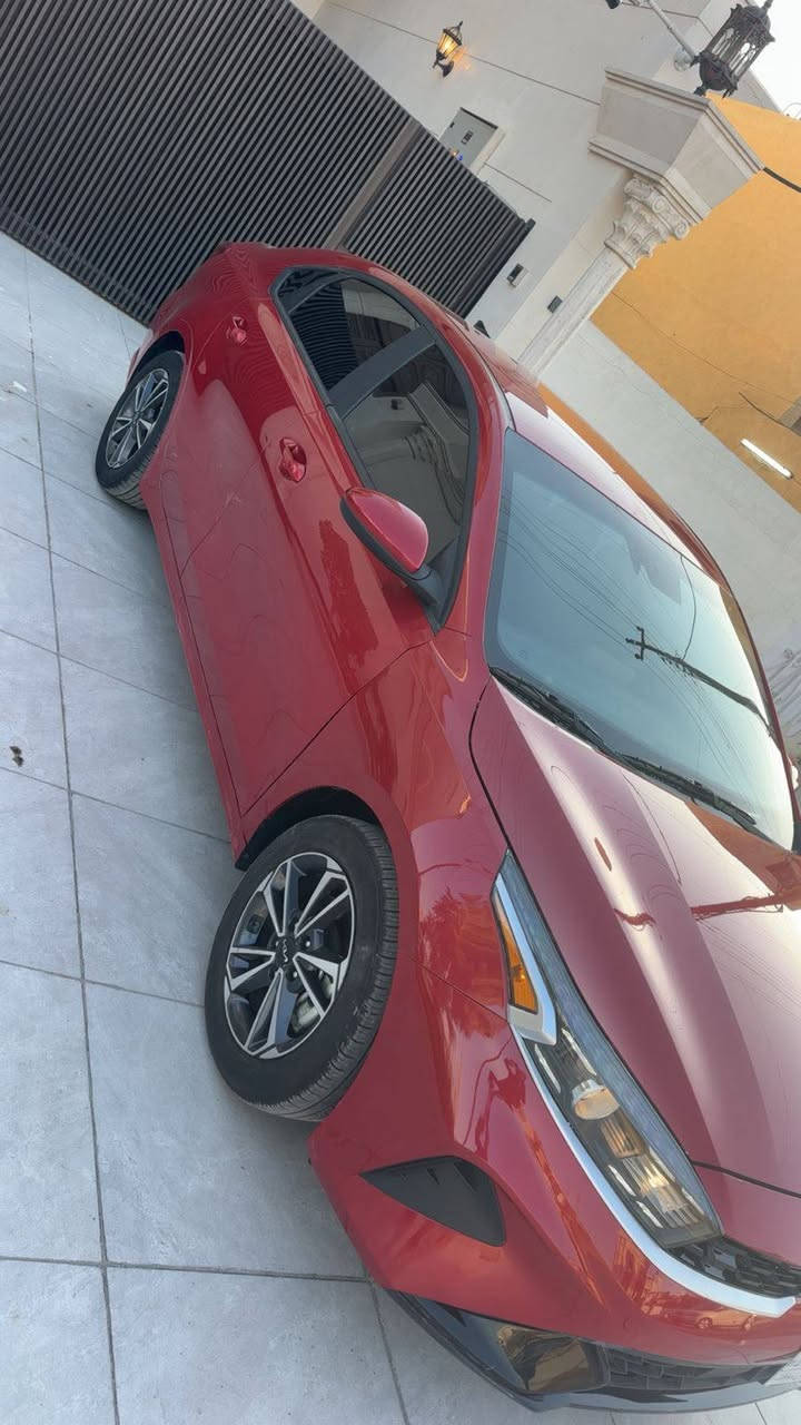 السلام عليكم كيا فورتي موديل 24 منفيست باسمي تحويل ثاني يوم مكينه 2000 دوش حادثه  موضح بالصور جاملغ وبنيد بدون دواخل مواصفات نص مواصفات شاشه كبيره ويل كب رادارات امامي خلفي لايتات زنون وباقي مواصفات معروفه مكان سياره بغداد السعر 130 بيه مجال بسيط الإتصال على الرقم ***********
