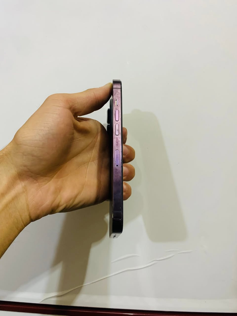 14برو فقط جهاز شرق اوسط دبل خط ZA
مبدل شاشه فقط فقط تفصيخ شرط وخدش مابي جهاز جديد 

وعل فحص شرط كله شغال شلع لبيع قيم بل يرضه الله 

او السعر خاص او التصال ***********
