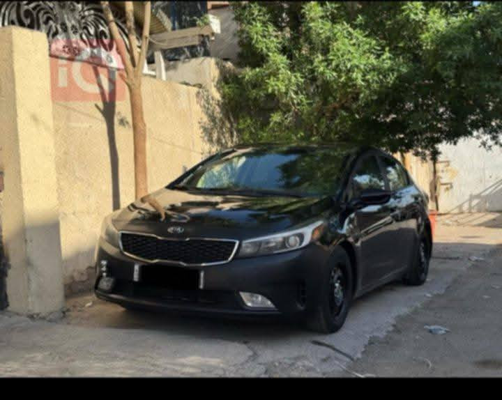 السلام عليكم فورتي موديل 17 رقم اربيل بسمي بيها بنيد وجملغ امامي منضومه غاز ام 60ماشية سيارة 112مكان سيارة بغداد تقاطع نهروان 9نيسان سعر 109رقم هاتف واتساب ***********
