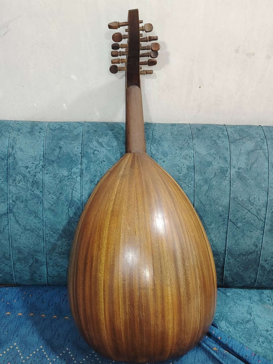 عود عراقي. سحب. للبيع.
الاتصال على الهاتف. ***********
مكلف.بالبيع
