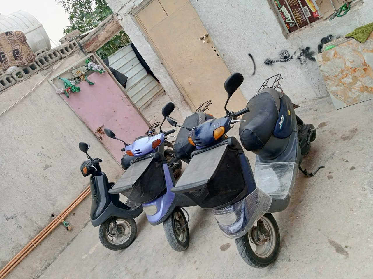 *********** يا الله بسم الله الرحمن الرحيم دراجات منغولي 2003 محركات ما مفتوحه دراجات كله شغال العنوان كربلاء حي الغدير الدراجات كل واحده سعرها 350 وبين مجال للشراي العنوان كربلاء حي الغدير
