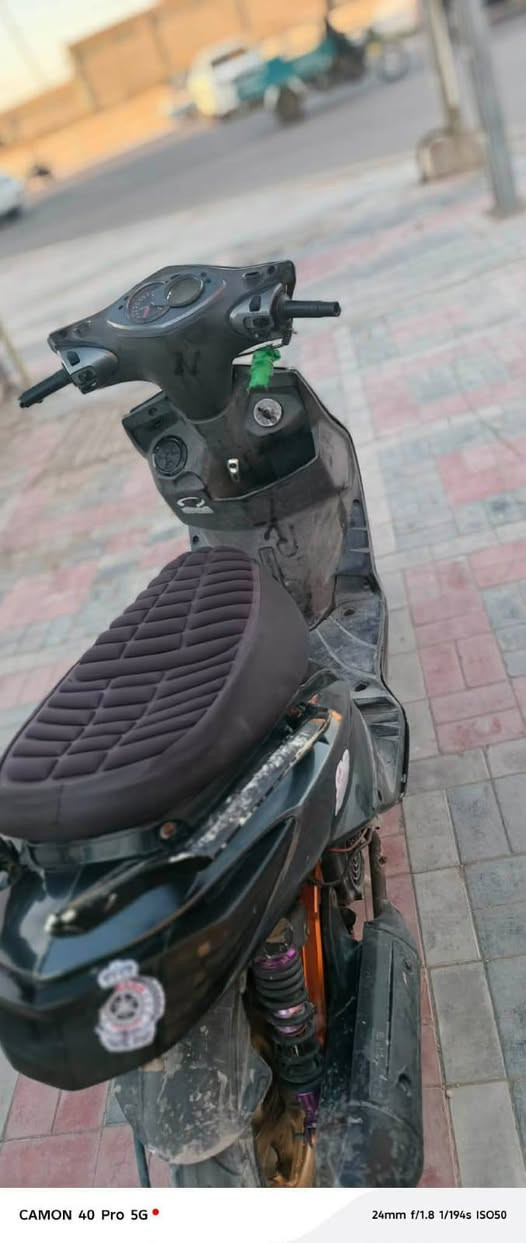 سلام عليكم دراجه سكنس فحل تزيدات صدر امامي رياضي ودبلات خلفي رياضي هاوزن رياضي يده بريك رياضي دراجه صاروخ أرضي شلعه ومعدل شك لكاع دراجه غنيه عن التعريف مكان كربلاء طوريج رقم لموبايل ***********
