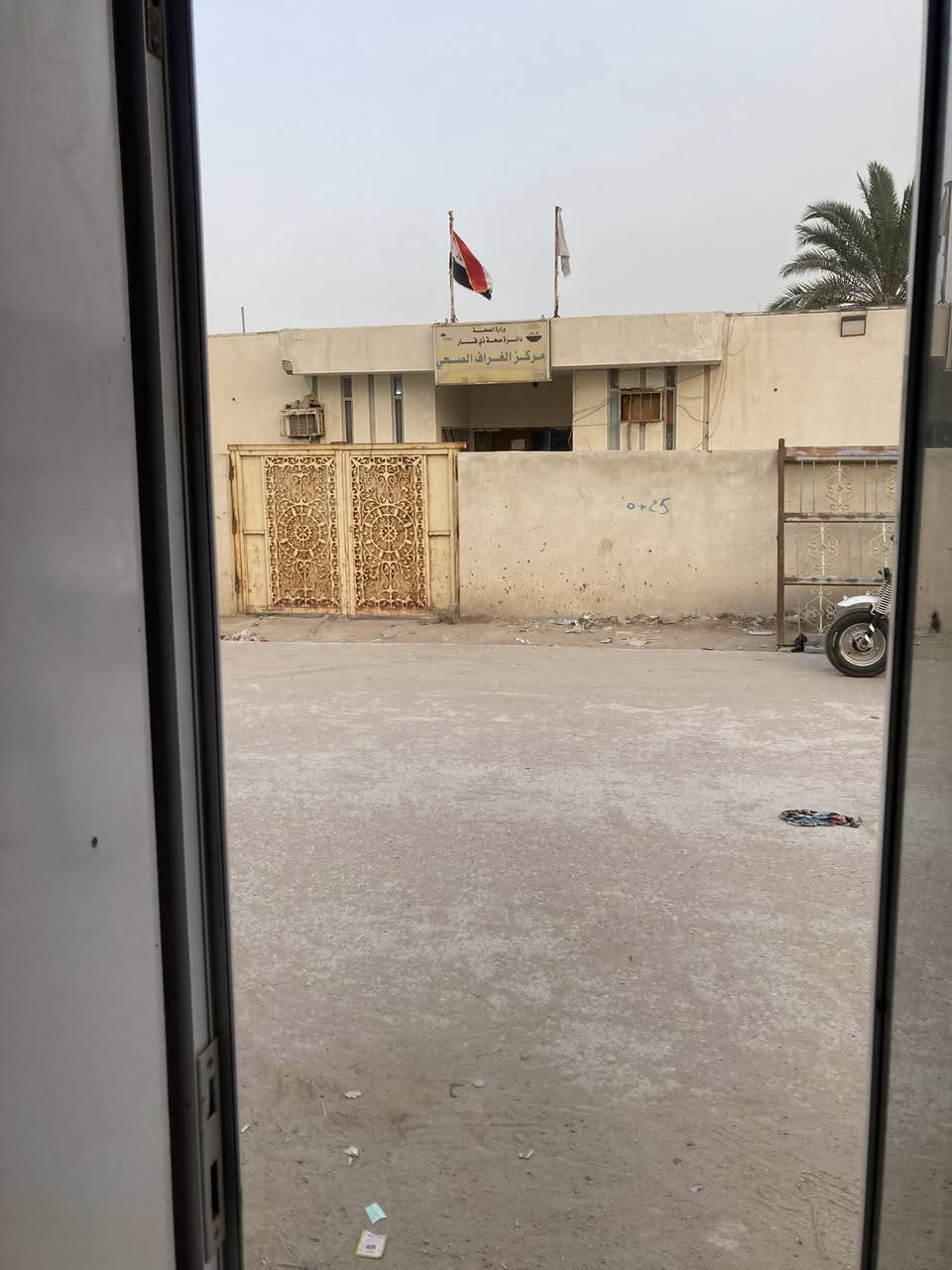 سلام عليكم
محل كشك للبيع مدفوع ايجار 3 سنوات 
مقابيل المستشفى قرب النفوس يرادله بضاعه 
سعر اتصل وبيك خير وتدلل افهمك تفاصيله ***********
