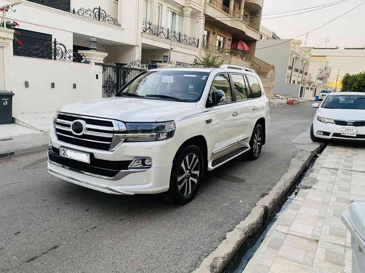 GXR       V6
$‎سعر     50000
‎موبايل  ***********

‎جكساره موديل 2018  شركة جيهان شرط جديد مكفول بدون صبغ  بها مكانين تكحيل بسيط فول مواصفات كشنات جلد وثنيهم كهرباء كشن سائق ثلاث دگم ثمانية إرباگ تشغيل عن بعد بخاخ لايت ماشي 68000 محرك مامفتوح السيارة جديد دعامي للدعامي بشرط مابه اي النقص بصمتين شركة موجود رقم والفحص والهزه والسنوية جديد حتئ 2030  سعر 500  السنوية بأسمي موجود بأربيل
