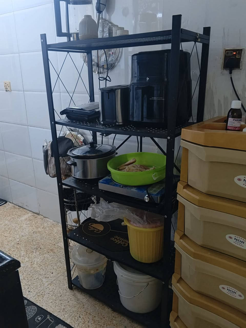 بررت مي جديد سعره 100 
مجرات جدد نضيفات15
ميز لاسود 20


**إذا كنت صاحب هذا الإعلان وتريد حذفه لأي سبب، رجاءا أرسل رسالة إلى الدعم الفني**