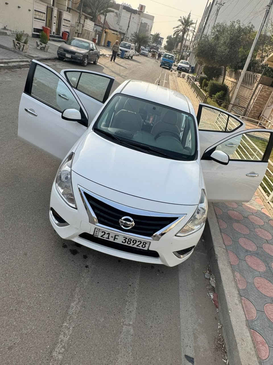 السلام عليكم نيسان سني هندي موديل 2022 مكفوله كفاله عامهبدون اي ضربه او صبغ او بارد السياره جاهزه وبسكنه تريد تحويله اتريد وكاله عامه وبعدين أتحول كلشي موجود السياره ماشيه 85 رقم سليمانية رقم جديد انكيليزي كامله متصرف عليه ربع الشراي يتصل مكلف بانشر وراح انشر فديو ويه السياره 
السعر ١١٢ وبيه مجال للشراي مكان السياره بغداد الدورة
الرقم *********** بي وات ساب
