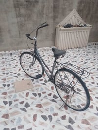 بايسكل • حجم ٢٧ • قابل للتفاوض