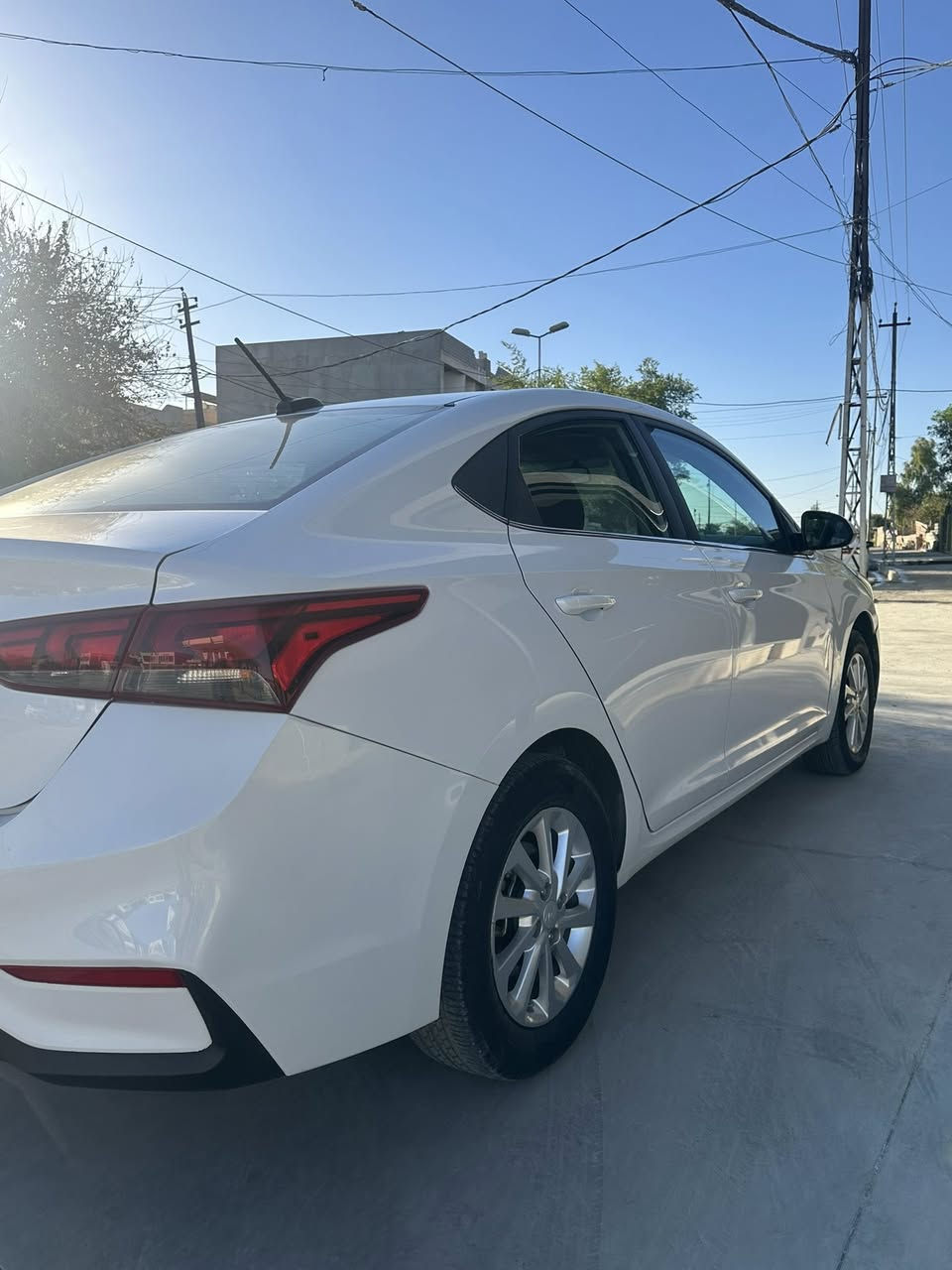 السلام عليكم.للبيع
هيونداي اكسنت

موديل 2022

ماشية 24 الف ميل

جاملغ صبغ

رقم دهوك هزة وسنوية جديدة

ويل كب.تحكمات ستيرن جهتين.كروز سرعة.نظام ال sport

مكان السيارة موصل 

السعر 139 وبيها مجال 

للأستفسار ***********
