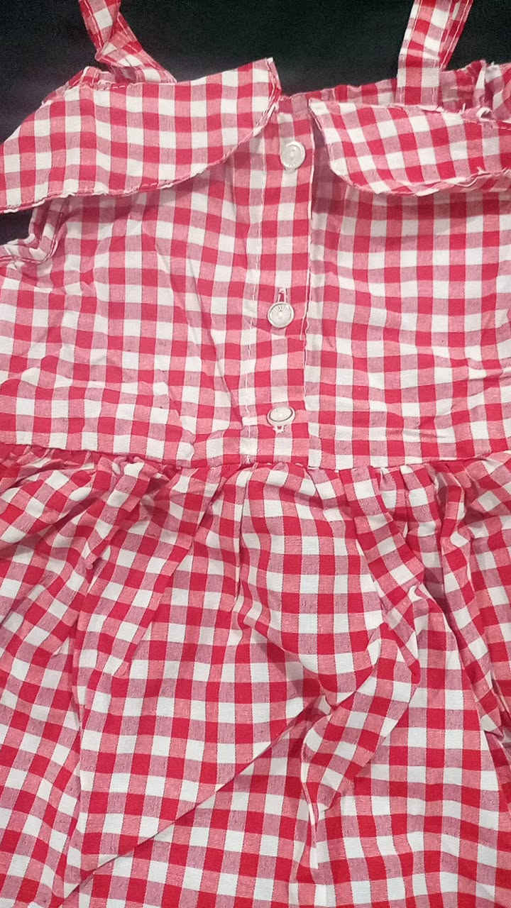 مساء الخير بنات عندي هاي الموديلات قماش درجه اولى بقن قطع اخيره الي تريد تستفاد بيهم قطع تجنن


**إذا كنت صاحب هذا الإعلان وتريد حذفه لأي سبب، رجاءا أرسل رسالة إلى الدعم الفني**