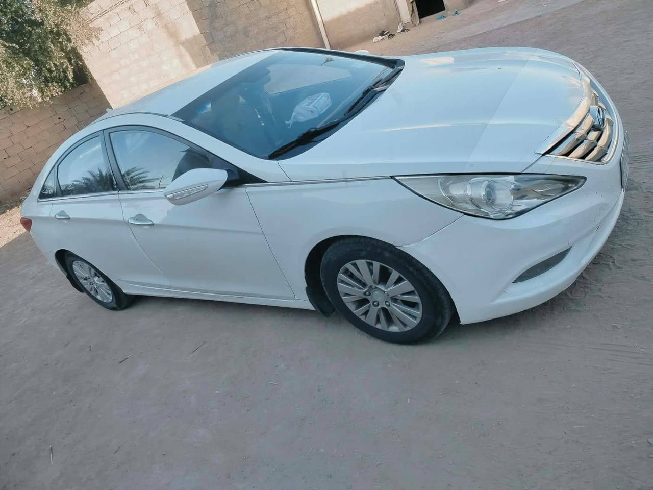 سلام عليكم سوناتا للبيع مديل 2011 رقم بغداد بسمي تحويل ثاني يوم مصفره غرامات مكينه وكير وحداديه مكفولات كهربائيات كله شغاله تبريد ثلج تخم تاير جديد باتري جديد دوشمه جديده سياره بيه ثلاث قطع صبغ مكفوله من ضربه تبديل 
تحكم ستيرن مري شفط السعر اتصل على رقم وبيك خير وتدلل 
***********
*********** وهاذه رقمي بي واتساب 
مكان سياره كوت قضاء نعمانيه
