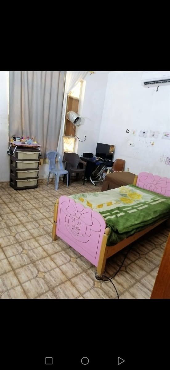 بيت زراعي حجي جعفر زعفرانية اربع شوارع قريب عل محمد بياتي سابقا طابق ونص بناء حديث استفسار بخصوص بيت دخول خاص


**إذا كنت صاحب هذا الإعلان وتريد حذفه لأي سبب، رجاءا أرسل رسالة إلى الدعم الفني**