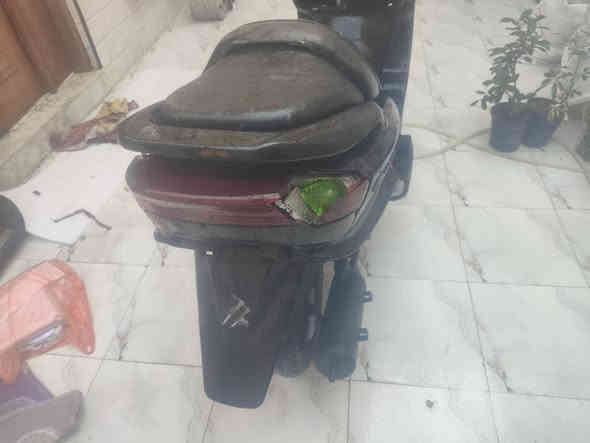 سلام عليكم دراجه ماجيستا محور ماكس 150 دراجه شلعته حلوه سعرها 300 وبيها مجال عوزها ترتيبات بسيطه ***********
