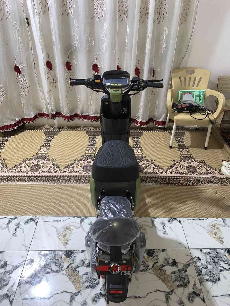 باسكل ار 9 للبيع صايره 12 يوم من ماخذه من الوكيل اخو الجديد ويا سله كدام ومرايات والكفات وشاحنته وبي ميزات حلوه سعره 635 وبي مجال بسيط ويصبح مراوس بنامه او 13 برو


**إذا كنت صاحب هذا الإعلان وتريد حذفه لأي سبب، رجاءا أرسل رسالة إلى الدعم الفني**