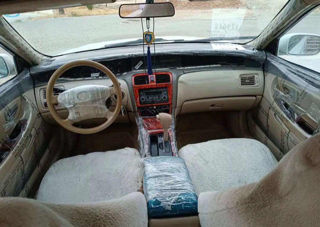 ئەڤەلۆن 2002
ئارم پلاستیک سلێمانی 
کامل پەمپ  بێ مەسرەفە 
بێ تەقەوو رەقەیە ماڵی دۆستە 
سەیارەیەکی جوان پوختوو خاوینە
نرخی 45وەرەقە مەحامەلەیەکئ کەم 
شوێن رانیە 
رەقەم/***********

                         شوێن رانیە رانية, السليمانية
