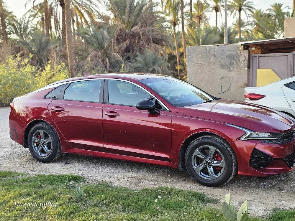 K5 
2021 لون ماروني 
مكينة ١٦٠٠ توربو 
مواصفات LX 
حادثها مرفق 
السعر ١٤٠ 
معوقين وكالةعامة 
مكاني الشامية /محافظة الديوانية 
*********** 
متواجد فيس وواتساب واتصال كوفة, النجف
