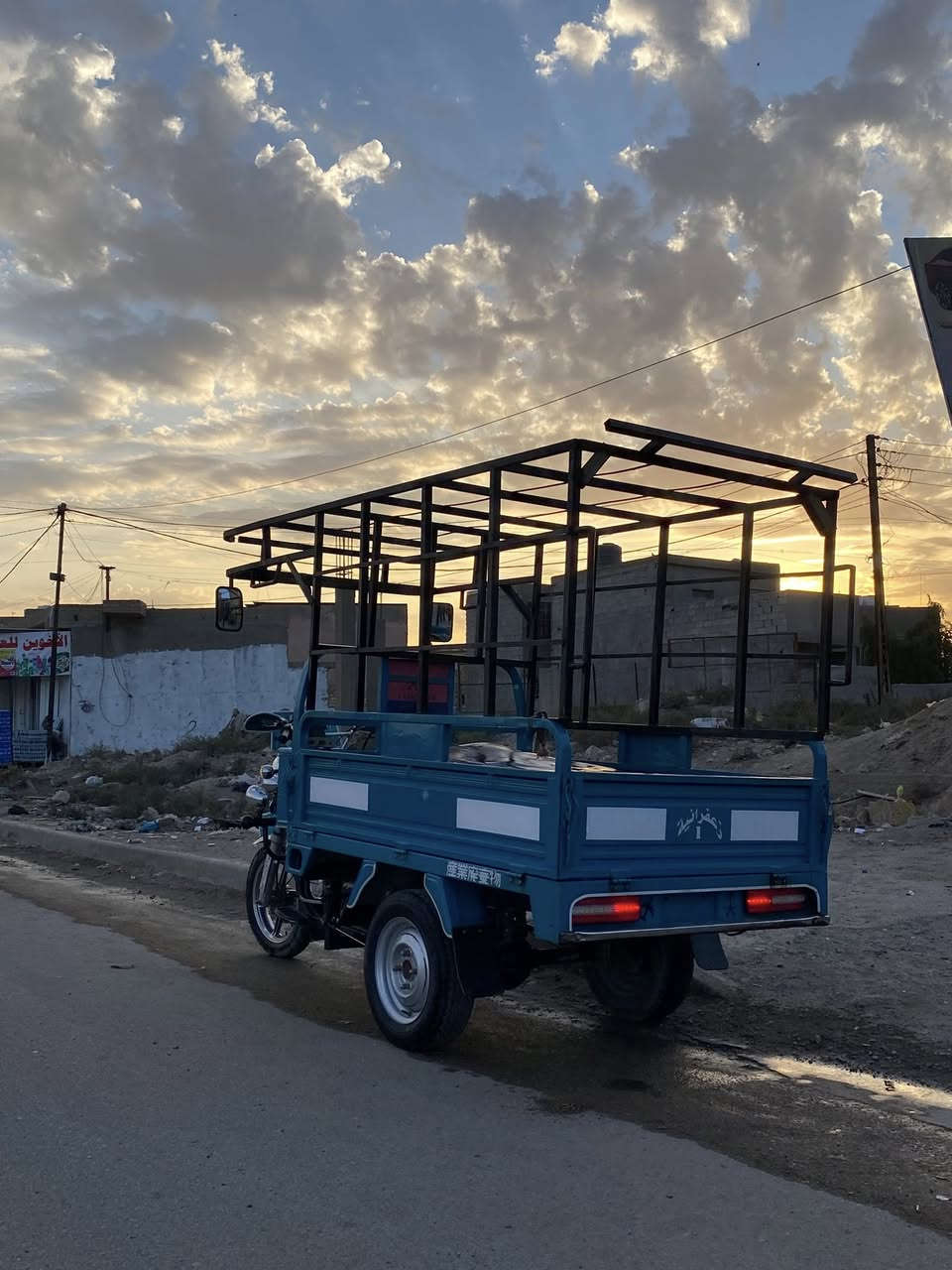 السلام عليكم ستوته للبيع موديل 25 شركت البلال ستوته سكنر عنواني بغداد الزعفرانيه رقمي ***********
