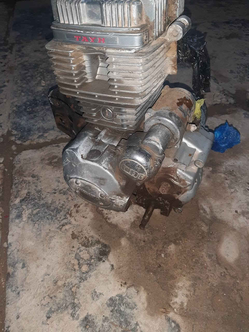 مكينة مال تايموتة للبيع كوم حديد كاظة سعرها  60 وبيها مجال للطيبين مكاني شطرة شراي تعال خاص او اتصل ***********
