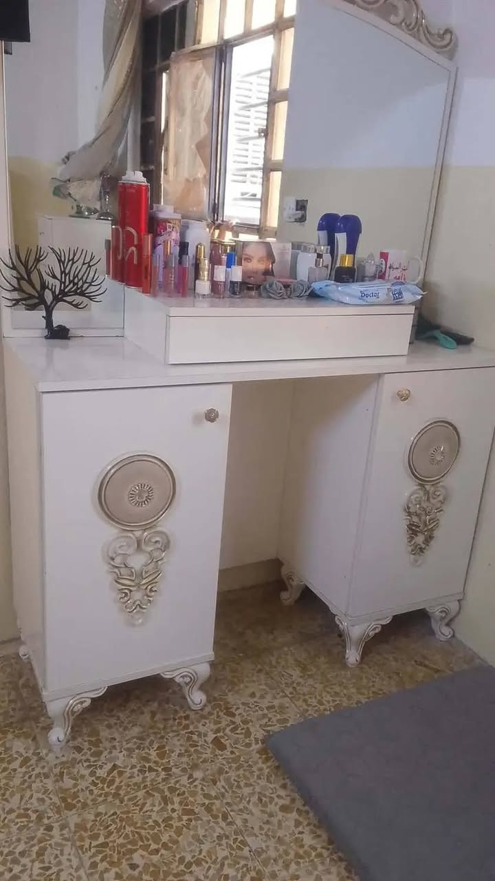 غرفه تركيه هي ودوشك مالتها للبيع سعر 425 الف مكان موصل حي صمود تواصل خاص تابع حسابي ليصلك كل ماهو جديدي #حسابي الوحيد والرسمي غير مسوؤله عن باقي الصفحات العندو اغراض نظيفه وسعر مناسب يدز صورها خاص ابيعه الو بعموله بعد البيعه


**إذا كنت صاحب هذا الإعلان وتريد حذفه لأي سبب، رجاءا أرسل رسالة إلى الدعم الفني**