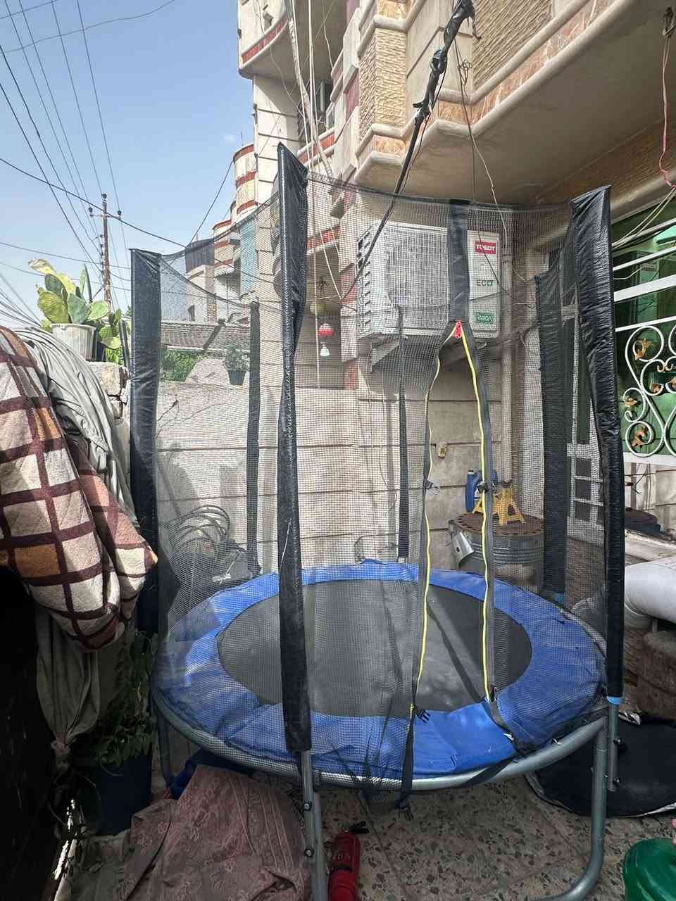 سلام عليكم كمازه مال اطفال لبيع سعر 125 عنوان شعب
***********
