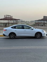 byd seal 05 للبيع السياره مكفوله كفاله عامه وجديده جدا ماشيه 4000 فقط ...