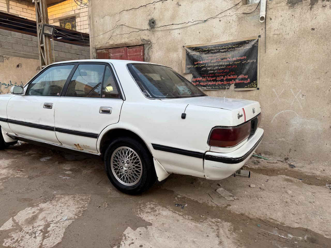 سلام عليكم كروسيده البيع محرك وكير ونجي تمام كهريايات تمام تخم تاير  سياره حلوه بسمي السياره رقم بصره نكليزي السعر 40الستفسار على هاذا الرقم ***********موجوده بل زبير
