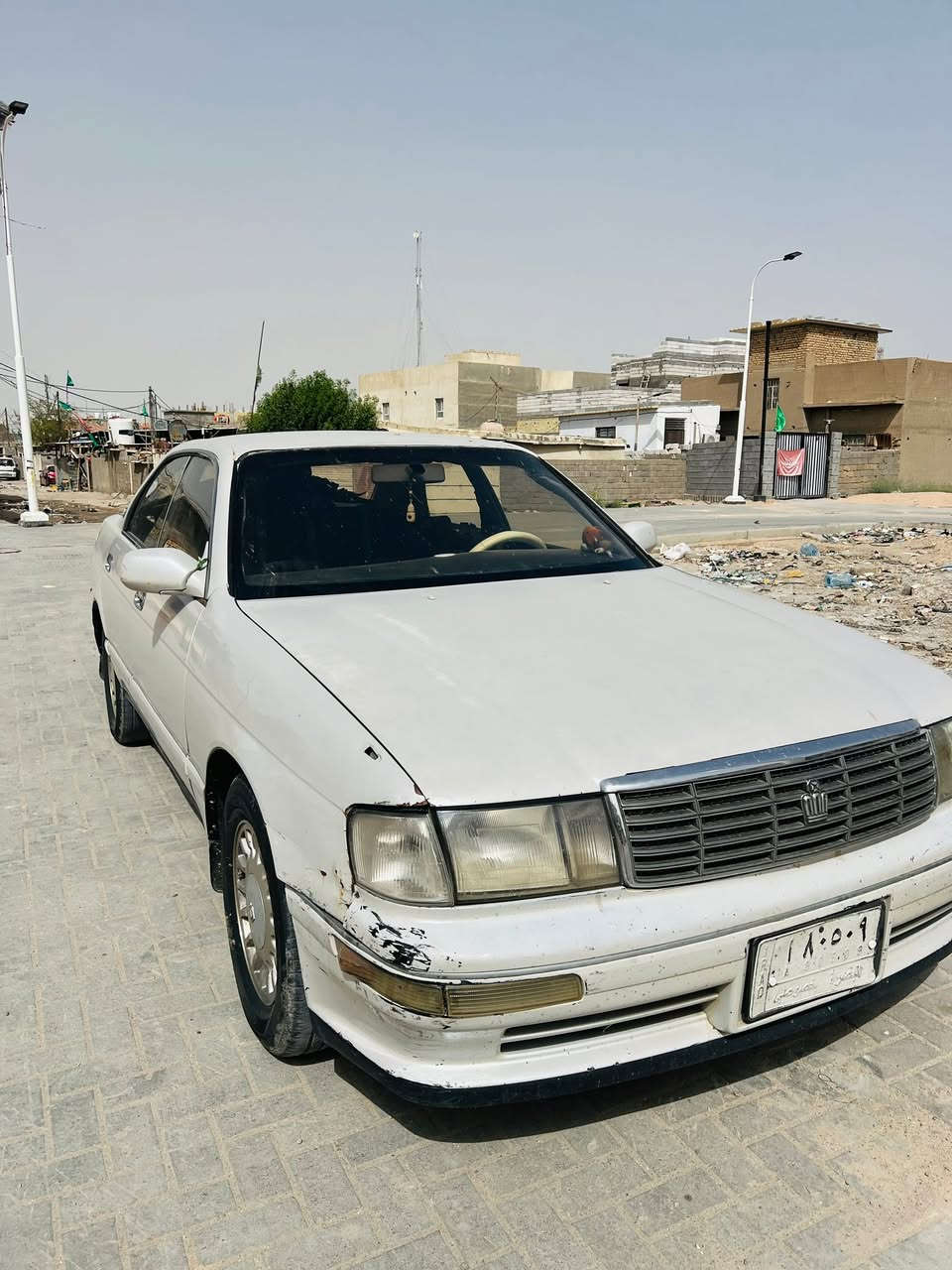 سلام عليكم بطه فصل موديل 93مكفوله من الكص ونقل الجثه دواخلها نضيفه كير ومكينه 2500 مكفولات تخم تاير جديد لايت زنون كهربائيات شغاله مناقصها شي السياره تبريد مابيها كمبريسر واكف مالتها دواخلها نضيفه بيها تكرمون خياسات بسمنه السياره وراعيه متوفي سنويه 26 شهر 11 تنتهي 

السعر 33 وبيها مجال عنوان السياره البصره الحكيميه


**إذا كنت صاحب هذا الإعلان وتريد حذفه لأي سبب، رجاءا أرسل رسالة إلى الدعم الفني**