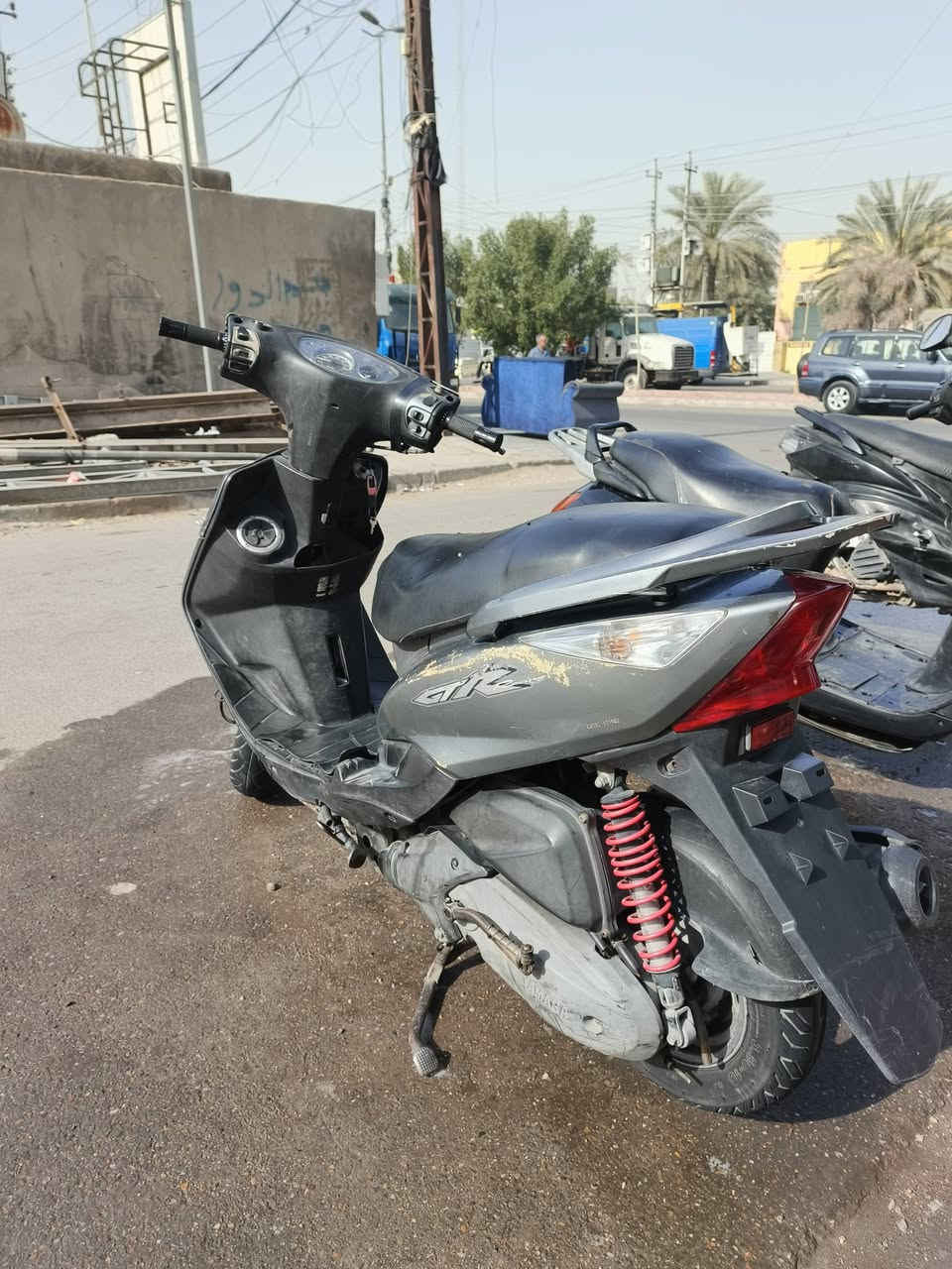 سلام عليكم ماكس ثعلب ١٤٠ كفالة عامة جيب فيتر وافحص دراجة برغي م مفتوح كل شيء بيها أصلي شلعه ومعدل صدر كيجات كله شغاله هورن اشاير دبل اشاره دراجة مال جناي دوام روحة وجيه ماتحك راسك مكاني بغداد للاسكان 650 بيها مجال بسيط *********** واتساب
