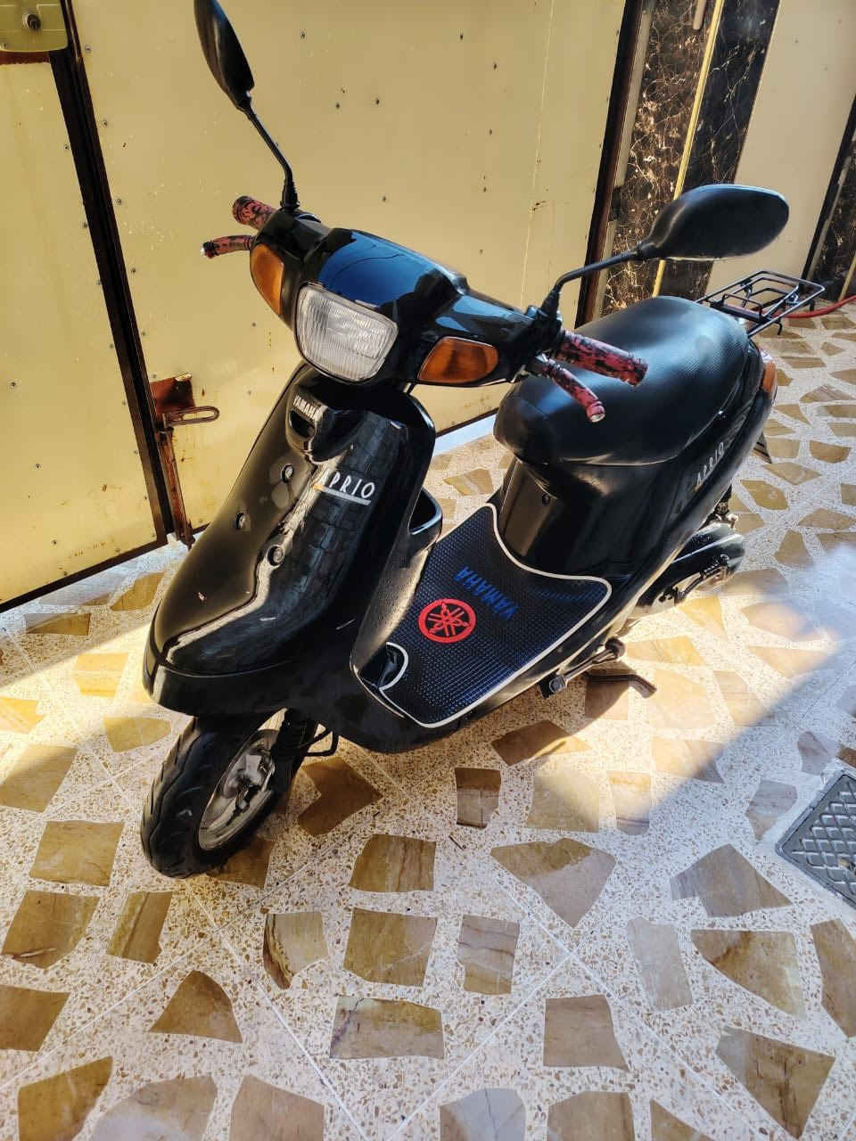 السلام عليكم
ماطور بوتين للبيع  درع مال شركه محرك شرط 
 شاصي شرط ويرمينه شغاله كلها سلف شغال بس باتري يعوزه تحريكه ومعدل يكمز من جواك الماطور جاهز ربع ماتصرف عليه السعر550وبي مجال مكاني الهرمات الاستفسار ***********
