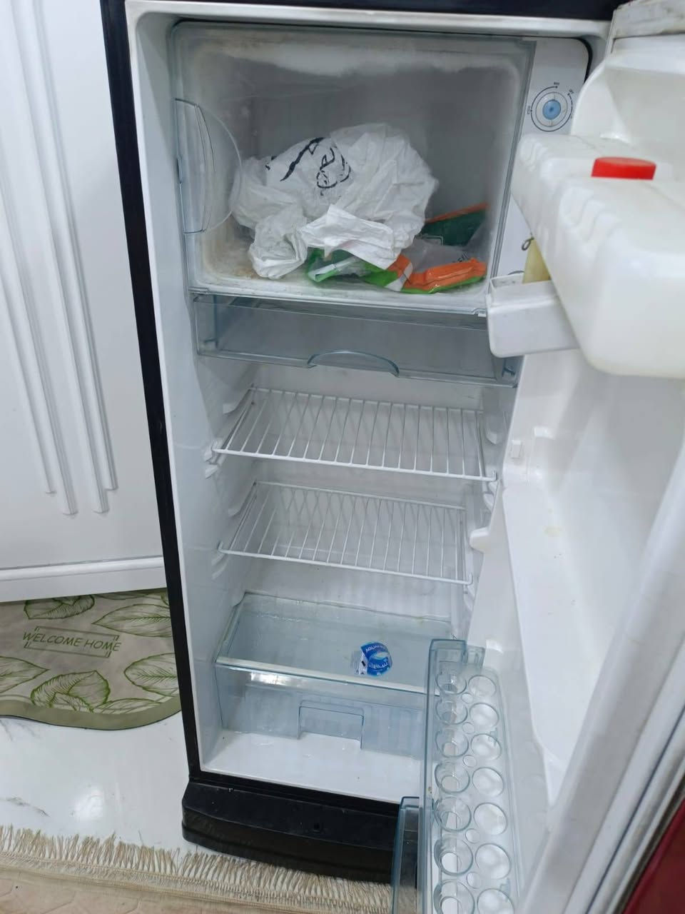 السلام عليكم اغراض بيت للبيع نظافه فول ***********بغداد مدينة الصدر
