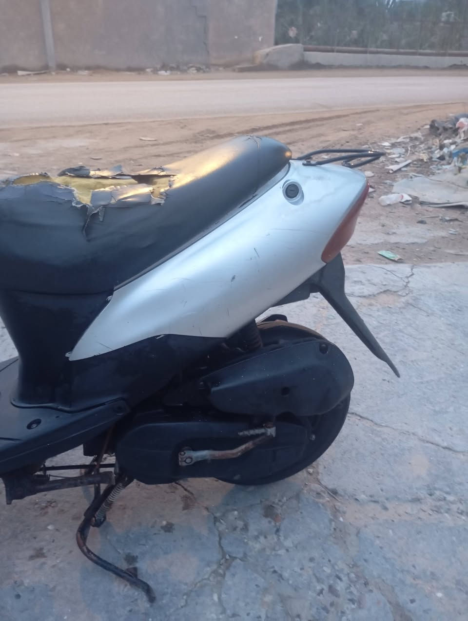 سازوكي خفاش كلشي شغال بيها سلف عوزها باتري مكاني بصره 
 سعررر 150 شراي يدخل خاص


**إذا كنت صاحب هذا الإعلان وتريد حذفه لأي سبب، رجاءا أرسل رسالة إلى الدعم الفني**