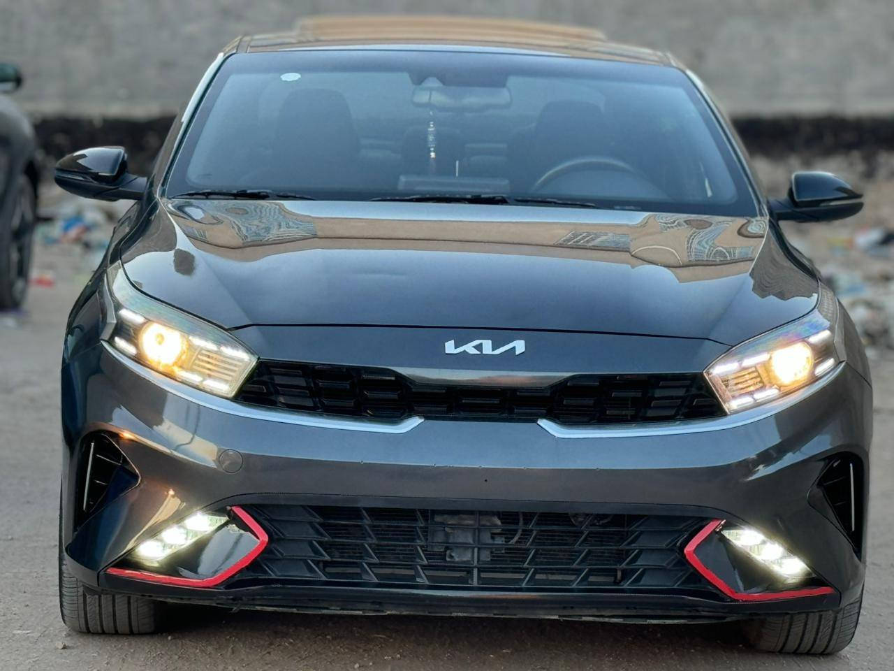 السلام عليكم
فورتي 2024 

فئه gt Laine

حادث قطعة وحدة جاملغ امامي فقط 

بدون رقم تترقم جمع المحافظات 

مواصفات 

فتحة سقف سلايت 

شاحن واير لس

بصمة وتشغيل عن بعد 

رادارات 360 درجة 

تحديد مسار 

قيادة ذاتية 

درايف مود ثلاث وضعيات قيادة 

لد امامي خلفي نهاري 

كروز سرعة 

مانع تصادم 

عدسة LED عالي ناصي اوتو 

شاشة اعطال 

شاشة كبيرة تدعم كاربلي و اندرويد اوتو 

اشاير بالمري 

نقطة عمياء 

اوتو هولد سايد بريك بصمة 

مانع تزحلق .

عنوان كربلاء 

***********

الشراي يتصل وبي خير ويتدلل .
