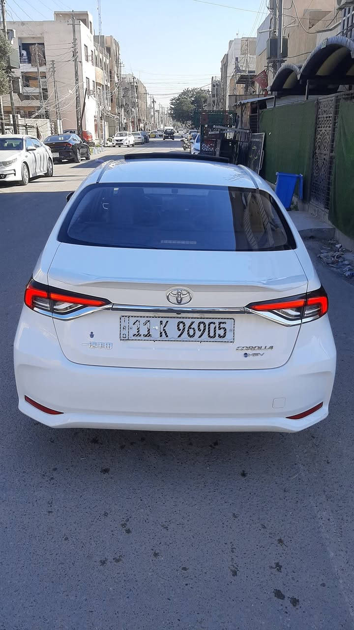 كورلا هايبرد 2025 شكل الخليجي بأسمي  سياره جديده احله من الصور بعدها على  وضع الشركه
ماشيه 5 الف 
فول مواصفات 
فتحه + بصمه + بصمة ابواب + تبريد قطعتين + رادار امامي + فول تحكمات + كامره دواره +داخل جلد  وباقي لمواصفات المعروفه 
                       سعر 160 قفل 🔒
مكانها بغداد. 
 
***********
