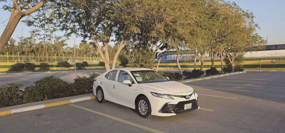 تكسي مطار
كامري 2022 السياره خليجيه
حادثه جاملغ فقط بدون دواخل
اللون ابيض الاصلي ومصبوغه نفس اللون بدون قماره 
سياره مكينه كير هايبرد كلن نضيفات 
رقم بغداد 
السعر  135 وبيه مجال جدا بسيط 
السياره كلش حلوه ونصبته 
مكاني بابل 
هـ ***********
