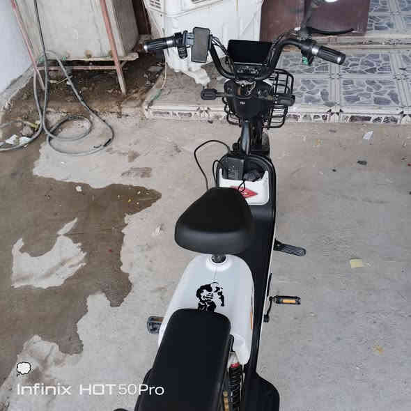 موطور شحن للبيع اربع بطاريات الموطور حيل حيل نضيف ومعتني بي وكامل كما موضح بل صور والفيديو ومع سويجين وبصمتين وكارتين للتشغيل 

 السعر . 400 وبي مجال  أو مراوس بس موطور بانزين سنفور  أو سيفان وهاكذا مواطير اكبر يعني 

ه‍:***********
