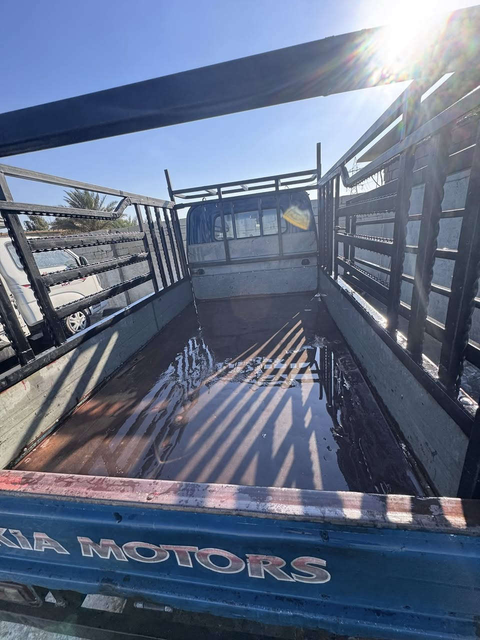 السلام عليكم للبيع فقط
ام عيون 2001باسمي رقم بغداد تحويل ثاني يوم سنويه جديده 
مكفوله وخير من الله سعر 68 
مكاني بغداد ***********
