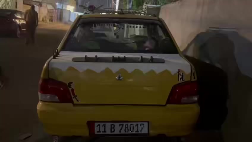 سلام عليكم سايبه منغولي بديل 2013 
مكينه مكفولات جدد تايرات جدد  داخل كله جديد مجنبزه شوفت عينك تبريد تفئه   سياره متعوب عليه كلش مصفره هيا وغرامات رقم انكليزي شرط ترايك وين ميعجبك من ايدك لشارع شوف الفيد 
مكاني بغداد رقمي للتواصل *********** اسعر 31 وبيها مجال قليل
