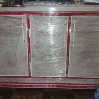 كاونتر للبيع قطعتين مستخدم شي قليل تركي مرمر قياس متر وربع نضيف بمعنه ...