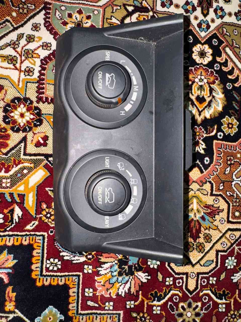 السلام عليكم متوفر نواعم فورنر اصلي تفصيخ  2023 TRD  للاستفسار يرجى المراسلة خاص او على رقم الواتساب ***********
