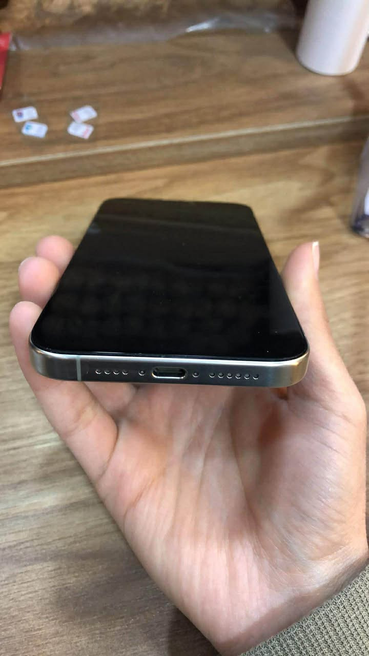 ئایفۆن ١٥ پرۆ ماکس
٢٥٦ GB
2 sim
پاتری 86 
بورغی بانەدراوە 
سعری 780$


**إذا كنت صاحب هذا الإعلان وتريد حذفه لأي سبب، رجاءا أرسل رسالة إلى الدعم الفني**