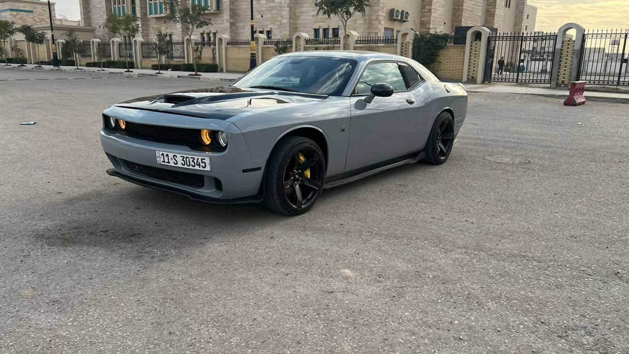 جالنجر 21 سموكيه 
sxt 3600 
بيها تزويد من امريكا 
ماشيه 57 الف 
سنوية باسمي مشروع وطني هزه كاملة 
ويل 18 نصبتها كلش حلوة فارشة بالشارع
محدثة كت كامل SRT 
برمجة كاملة SRT 
برمجة طلقات 
تغليف داخلي كاربون فايبر 
السياره كلين امريكا حادثها بالعراق موضح بالسونار
السعر 160 
للتواصل ***********
